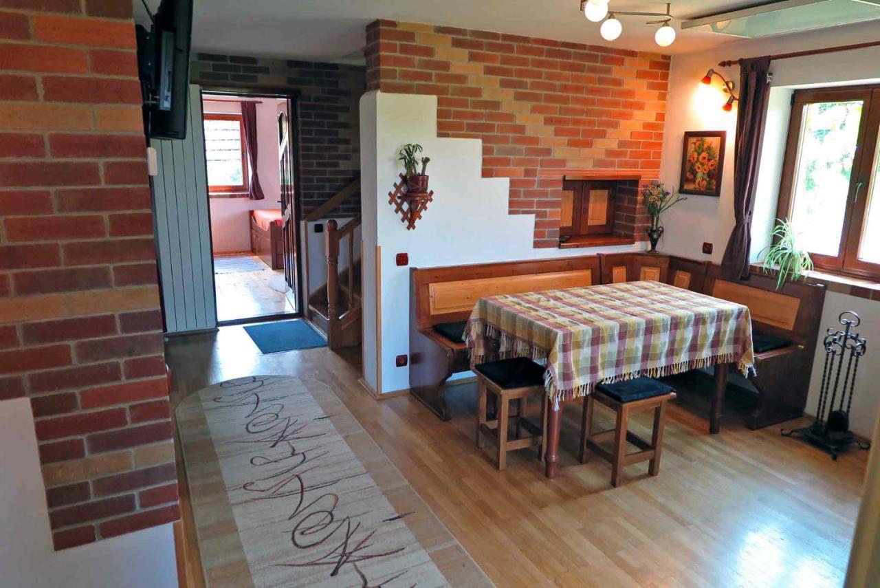 Apartamento Casa Zollo Sălişte Exterior foto