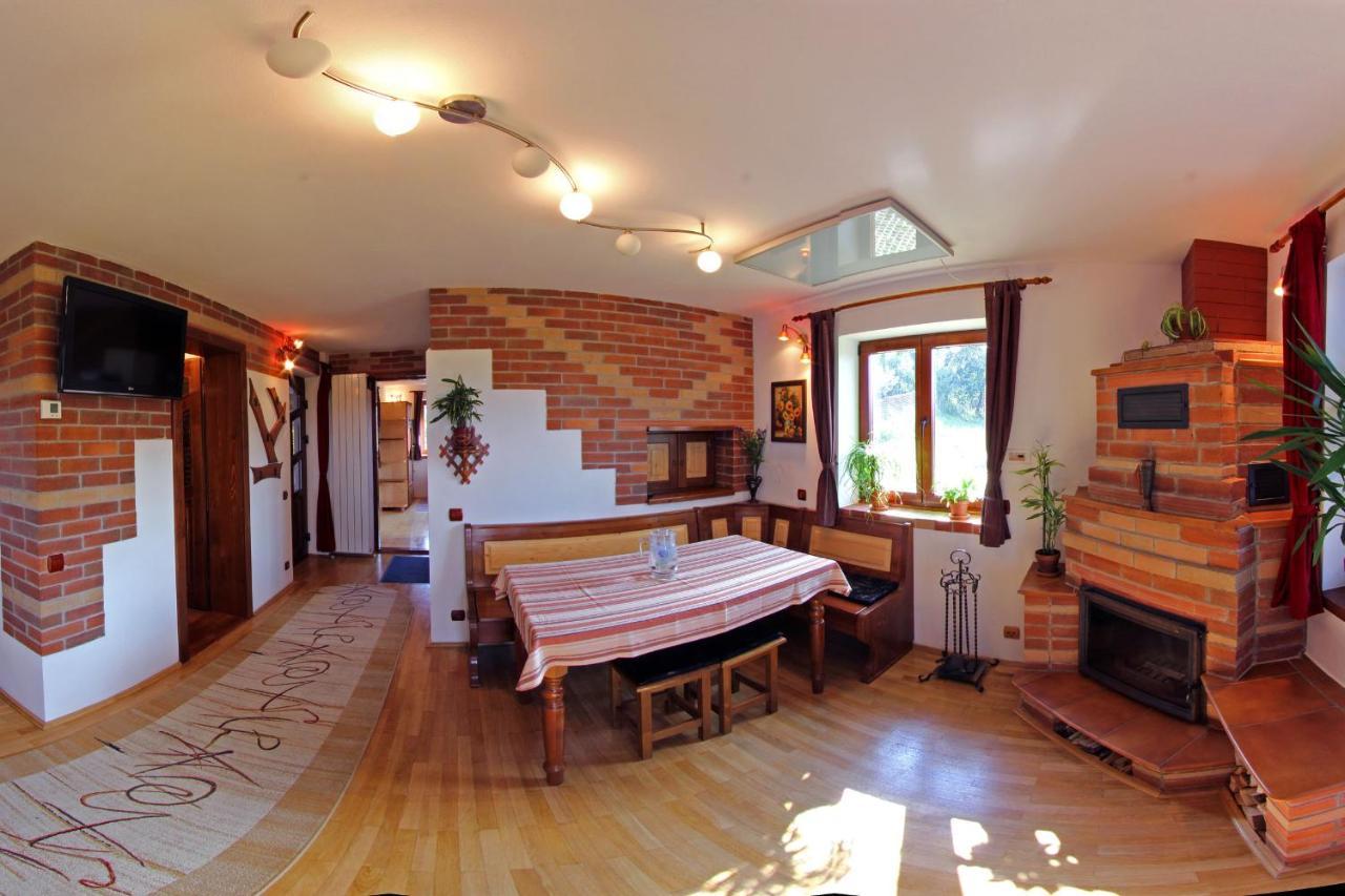 Apartamento Casa Zollo Sălişte Exterior foto